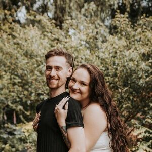 Meet your Posher, Elise